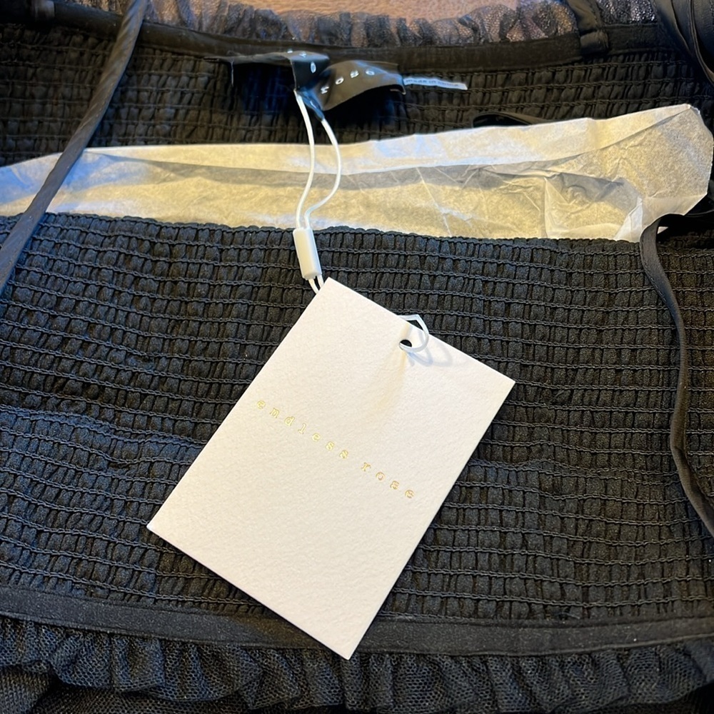 ENDLESS ROSE Tulle Strap Top - Picture 10 of 11